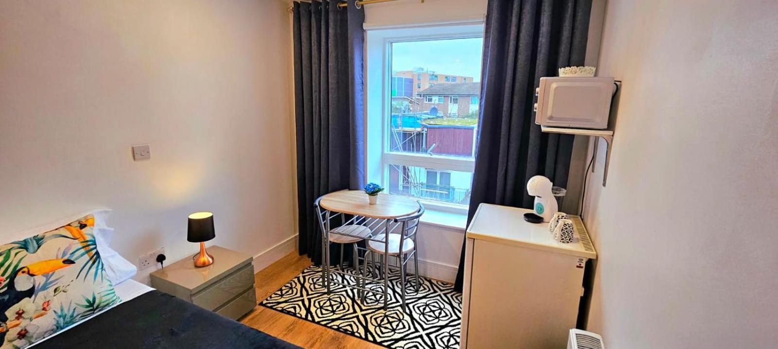 Penelope Ensuite Double Room London Exterior foto