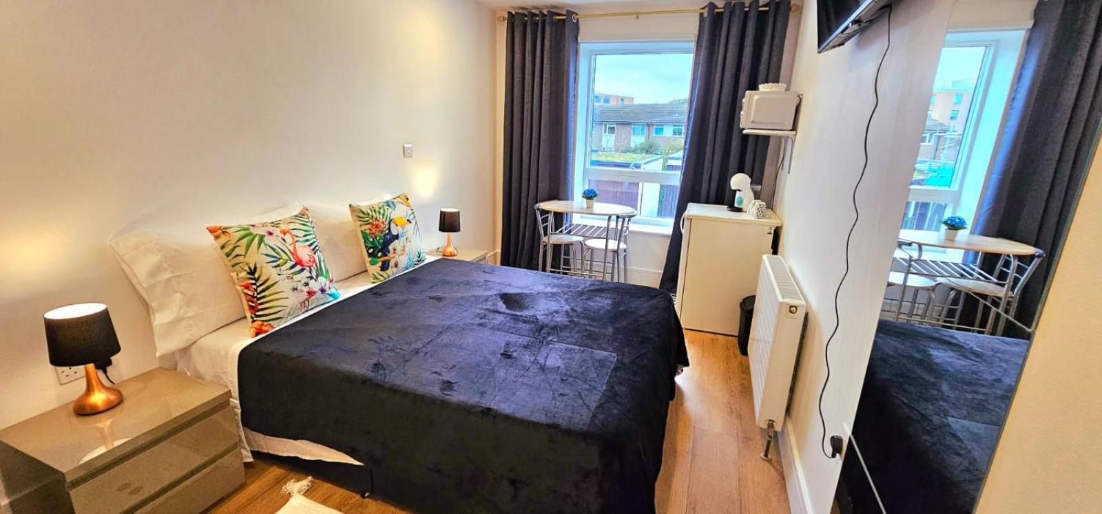 Penelope Ensuite Double Room London Exterior foto