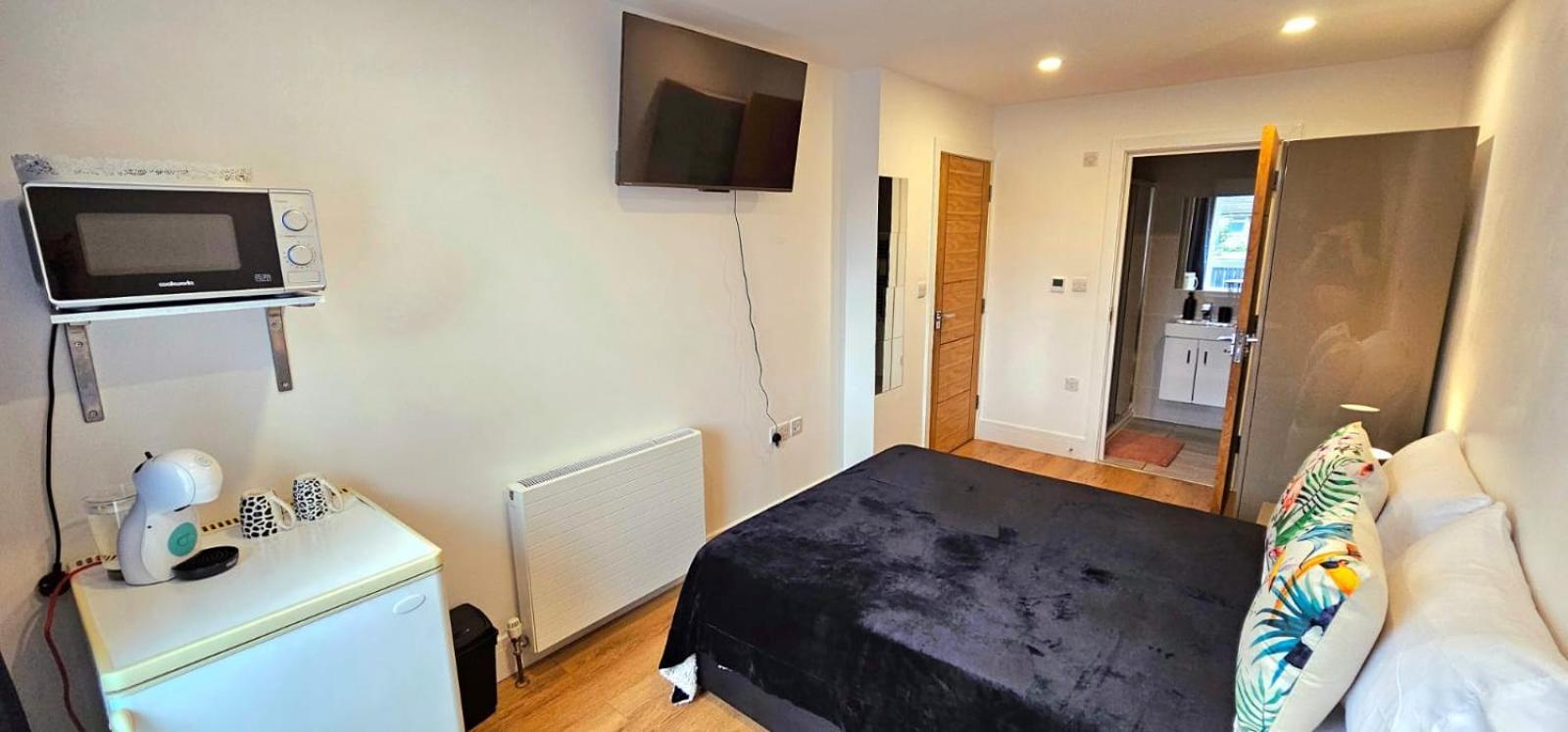 Penelope Ensuite Double Room London Exterior foto
